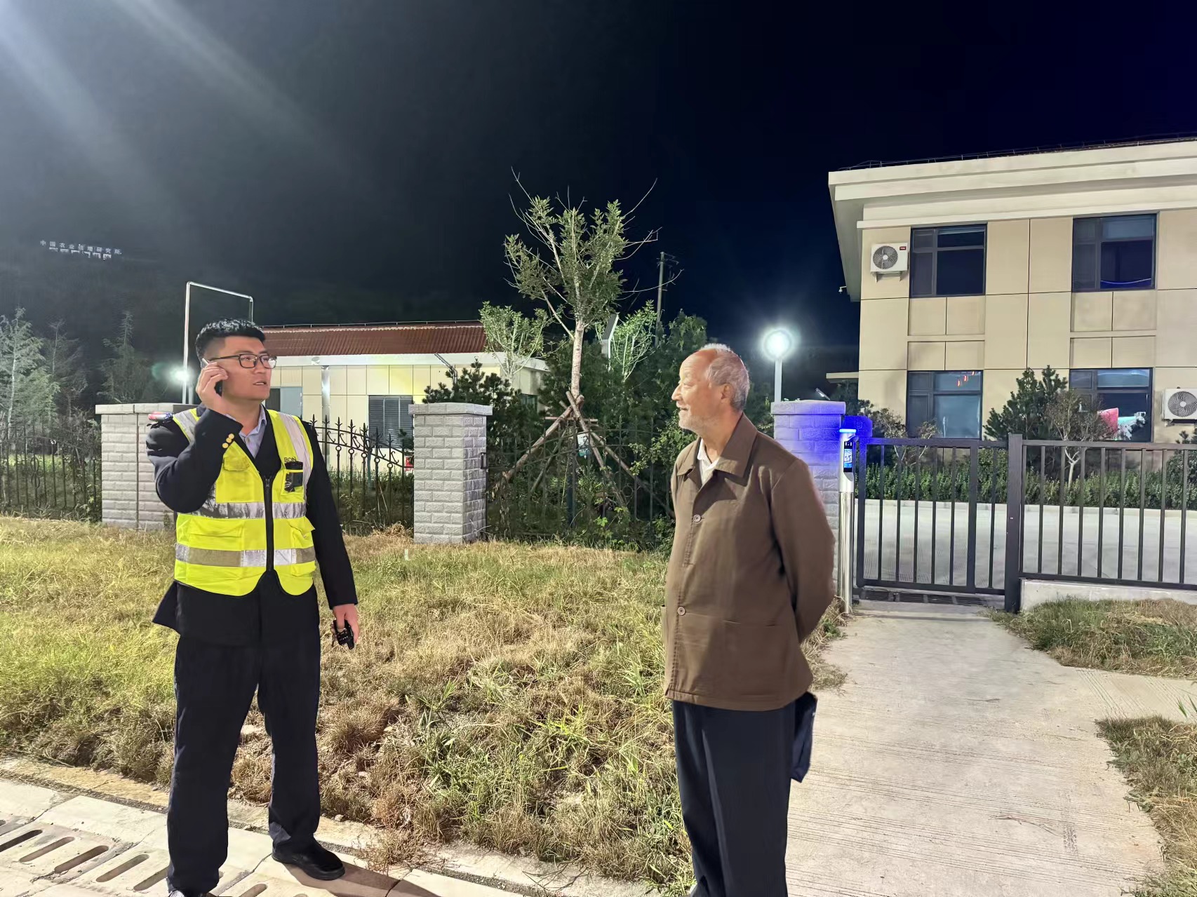 建邦黄河公铁大桥上的暖心守护(图1) 建邦黄河公铁大桥上的暖心守护(图1)